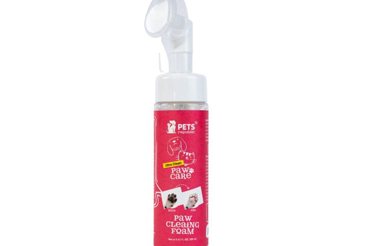 Pets Republic Paw Care Cleaning Foam 250ml bottle with a pump dispenser, featuring paw and pet illustrations