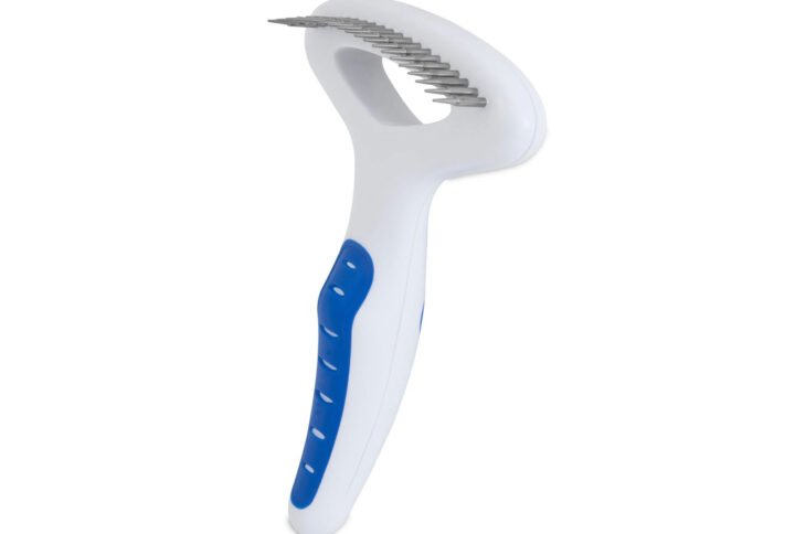 White and blue JW Gripsoft undercoat rake for dogs with curved metal teeth for removing loose fur