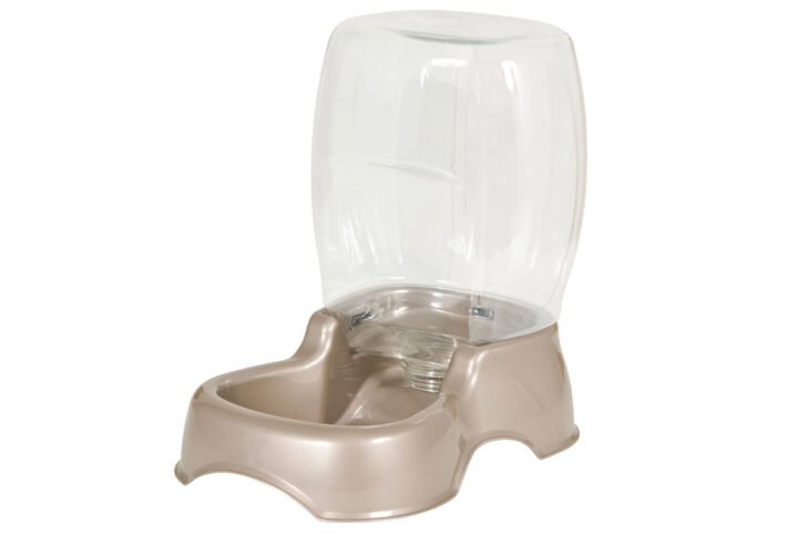 Automatic pet feeder with a transparent storage hopper and a feeding bowl at the bottom
