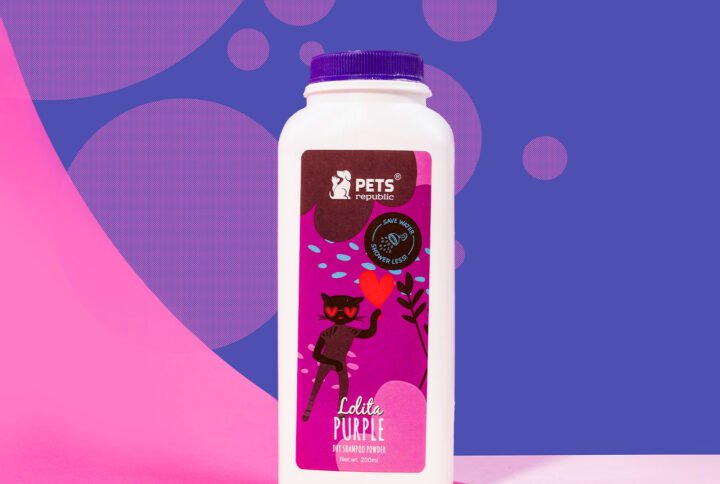 Pets Republic Lolita Purple 200ml Dry Powder Shampoo bottle with rinse-free formula, absorbs excess oil, removes dirt, and neutralizes odor
