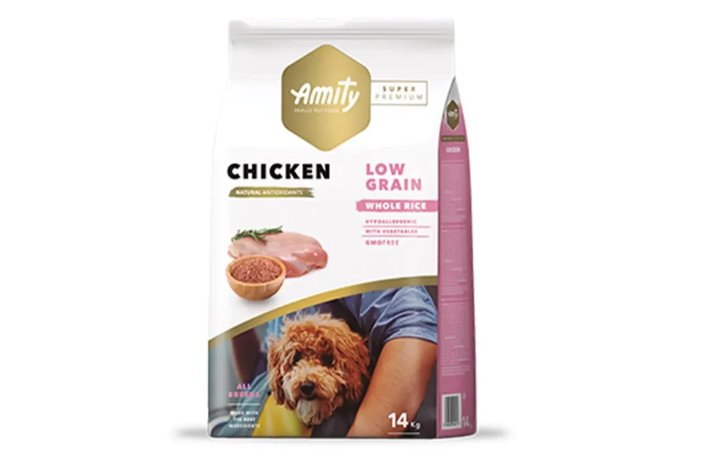 A bag of Amity Super Premium Low Grain Adult Dog Dry Food Chicken, featuring the product name and key benefits, illustrating the carefully chosen ingredients like dehydrated chicken protein, whole rice, peas, Omega-3 & Omega-6, glucosamine, chondroitin, and L-Carnitine for balanced digestion, joint mobility, and sustained energy.