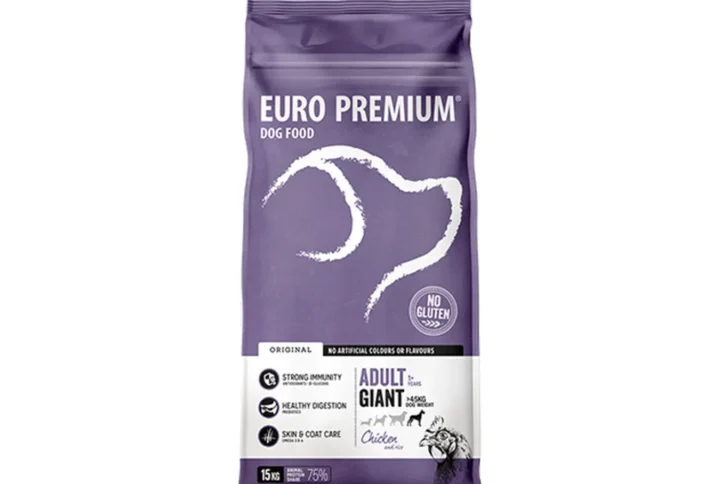 Studio shot of Euro Premium Giant Adult Chicken & Rice bag, featuring the brand logo, health benefits, and gluten-free claim.