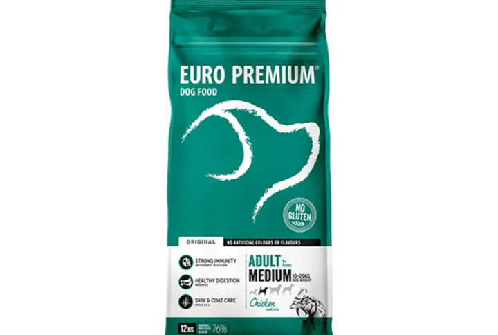 Studio shot of Euro Premium Medium Adult Chicken & Rice bag, featuring the brand logo, health benefits, and gluten-free claim.
